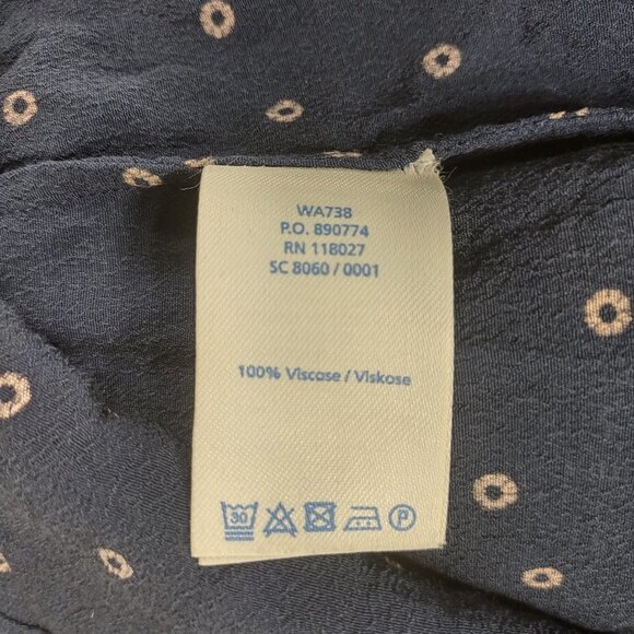 Boden dark blue navy floral print 100% Viscose button front shirt blouse size 12 - Picture 7 of 7